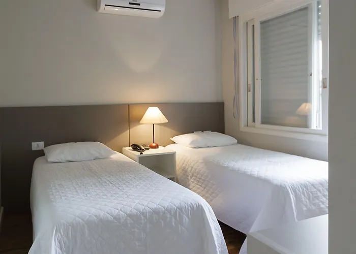 Garibaldi Apartahotel 3*